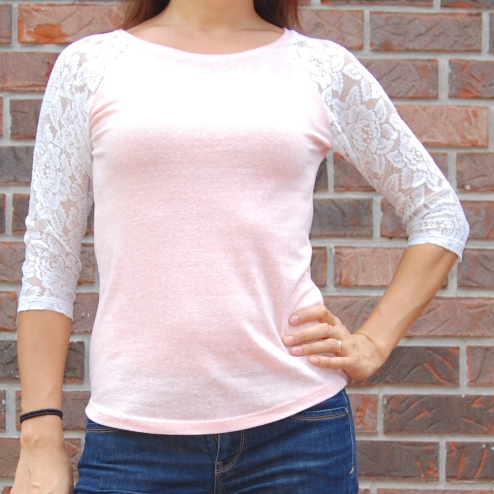 Pink Knit and White Lace Sleeves Delia's Top  Sz S